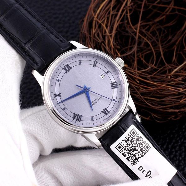 

wristwatches 2021 men's watch european and american carbon fiber grain fashion brand quartz black pointer sports, Slivery;brown