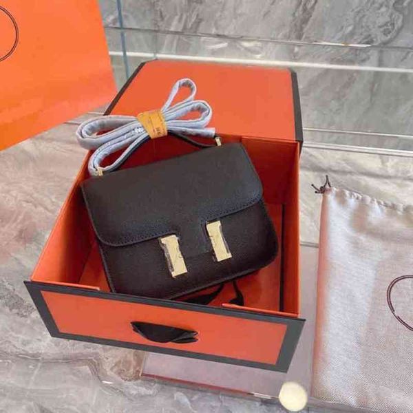 

design bag female new stewardess fashion one shoulder diagonal span lock chain tofu bag handbags