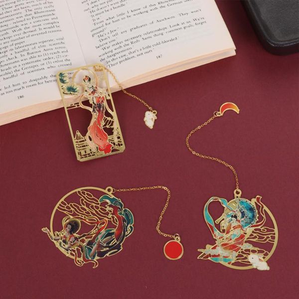

bookmark 1pc chinese style dunhuang mural retro carving metal bookmarks hollow pendant brass book clip pagination mark stationery