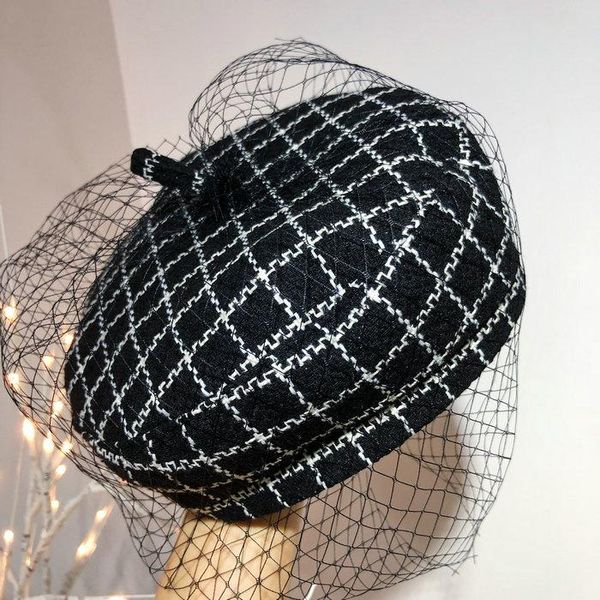 

berets axi01808-black white pearl bee autumn plaid mesh elegantleisure lady cap women painter restoring ancient hat, Blue;gray