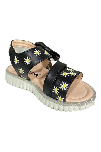 

sandals bebe female child black