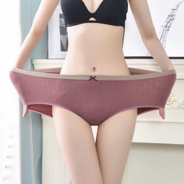 

lingerie girl plus size seamless underwear cotton bottom crotch middle waist traceless breathable women's briefs 200 jin fat mm, Black;pink