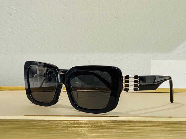 

summer sunglasses for men and women 8223 anti-ultraviolet retro plate fashion glasses random box, White;black