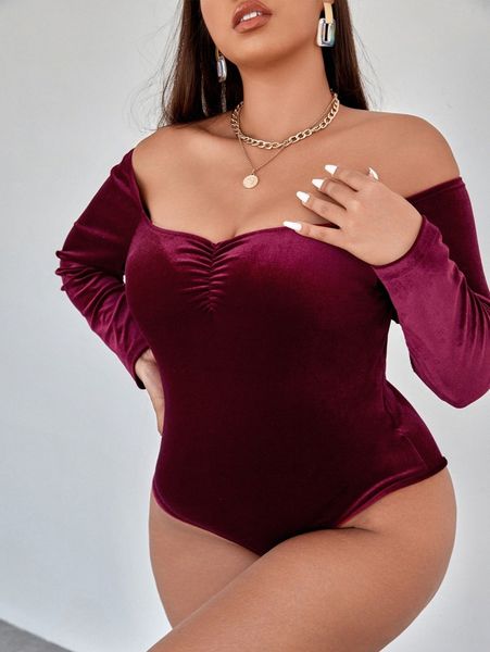 

plus off shoulder ruched velvet bodysuit x69t#, Black