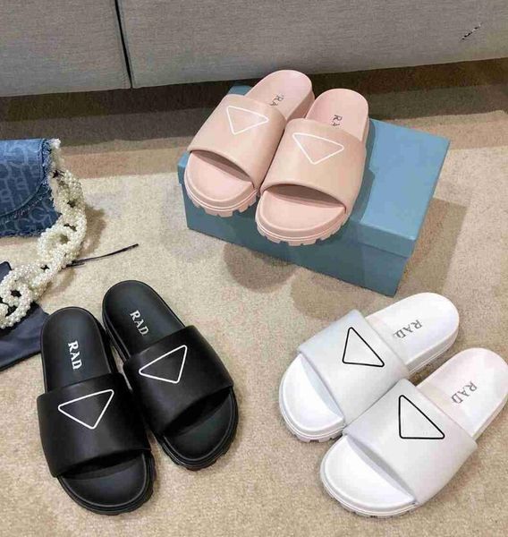 

slipper women sandals embroidery dazzle flowers paris luxurys designer shoes floral brocade beach canvas casual slippers zly, Black