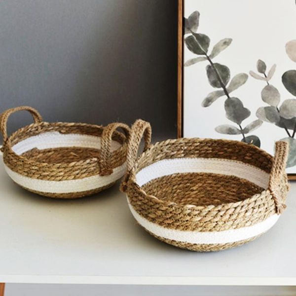

hand-woven straw basket tabledebris storage key cosmetics coffee toy container home decoration baskets