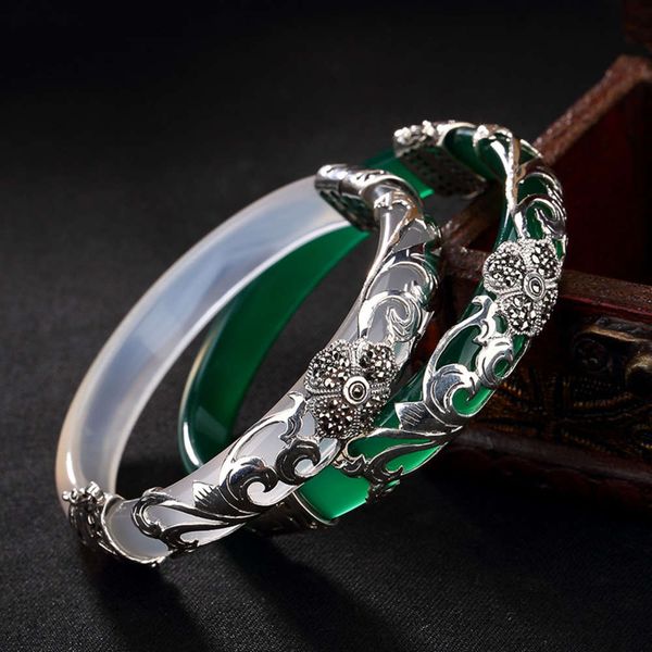 

yilu s925 silver clover marcel inlaid with chalcedony lady's versatile bracelet, Black