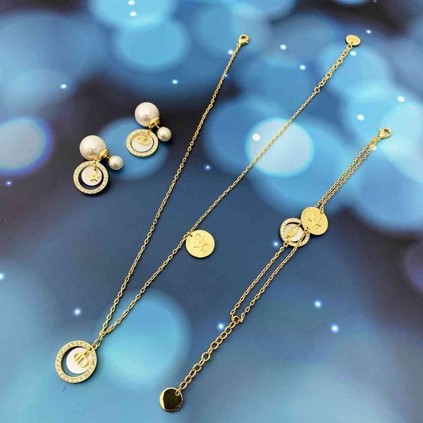 

designer jewelry family's 20-year-old new letter necklace female beimu pearl cd earrings high version double layer bracelet, Silver