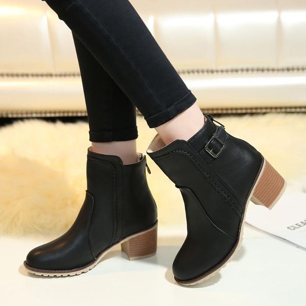 

boots goxpacer 2021 autumn and winter fashion women buckle back zipper motorcycle leather shoes plus size, Black