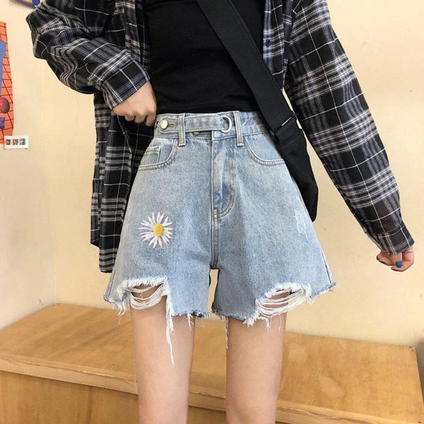

women's shorts little daisy hole jeans summer 2021 new korean super high waist wide leg pants, White;black