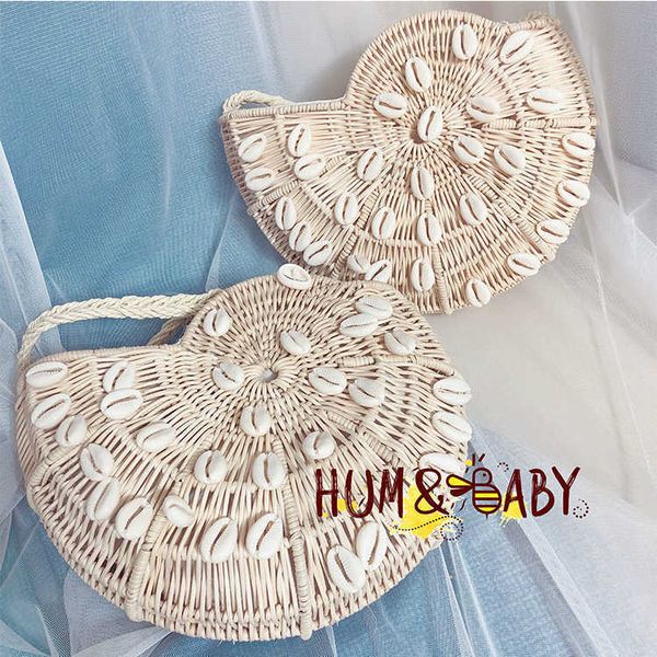 

fashion conch shape straw ladies shoulder casual women purses and handbags higg quality hand-made clutch designer bag 2021 c0601