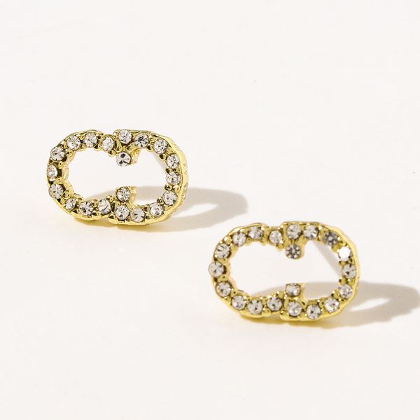 

2021 luxury designer jewelry 2021 stud letter alloy inlaid diamond fashion simple earrings, Golden;silver
