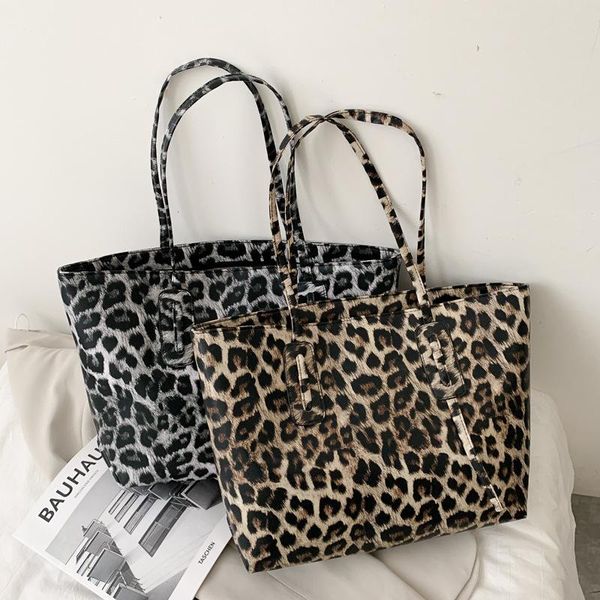 

handbag women luxurys designers bags 2021 crossbody bag leopard print large capac purse multi pochette louisbags_18