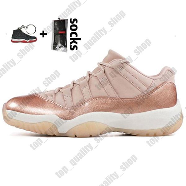 

fashion chunky dunky women basketball shoes retro mens trainers jumpman 11 bred blue cool grey snakeskin sneakersdhhj