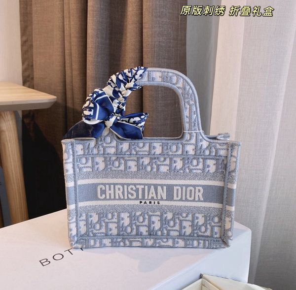 

2021 classic luxury brand leather bags men and women shoulder messenger bag portable backpack -d2860, Red;black