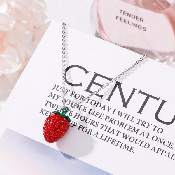 

pendant necklaces cute red strawberry necklace for woman clear crystal fruit female choker christmas gift jewelry wholesale, Silver