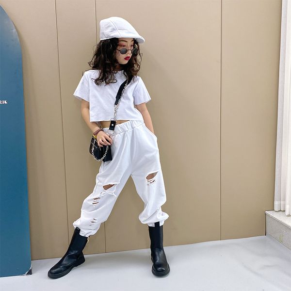 

baby boys and girls pure cotton t-shirt 2022 summer new korean version of the big kids all-match short jacket ripped pants suit, White