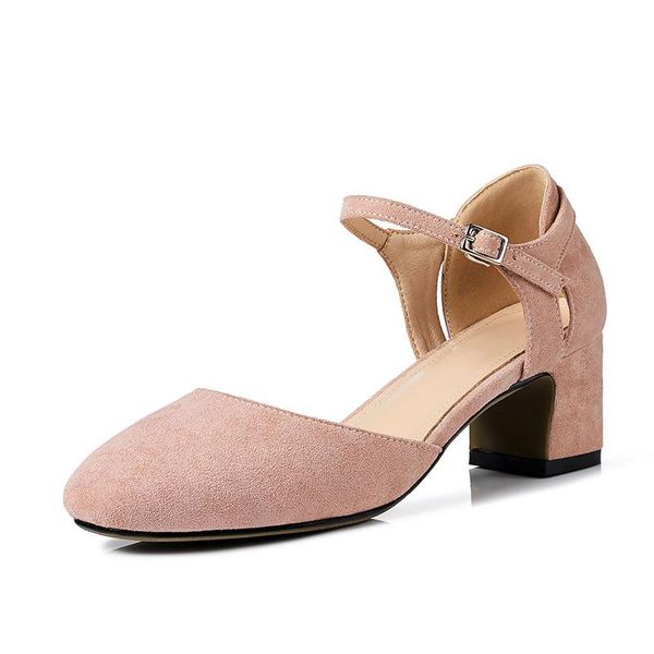 

years spring and summer product small fresh thick with the square head size code 33-43 buckle hollow sandals, Black