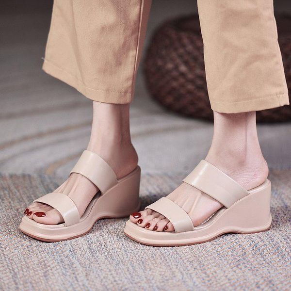 

slippers casual shoes low on a wedge slides slipers women platform luxury soft 2021 summer rome basic concise pu rubber hoof hee, Black