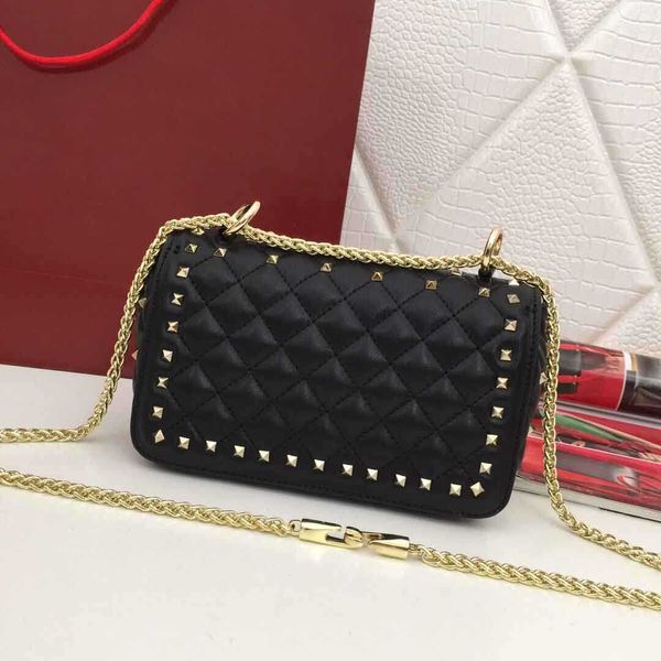 

designer luxury bag classic fashion design ladies hand shoulder lambskin stitched rhombus embroidered rivets detachable handle and chain wit