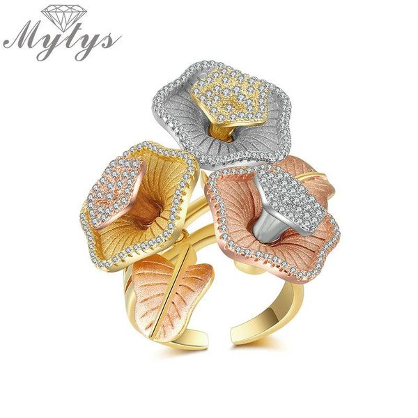 

cluster rings mytys tri-color gold flower ring for women graceful design retro machine mafrosted shining ziron dubai fashion r2036, Golden;silver