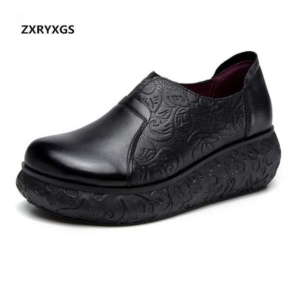

dress shoes 2021 autumn retro platform woman embossing full genuine leather wedges non-slip fashion casual high heels, Black