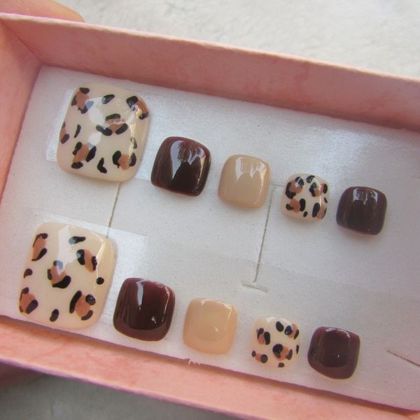 

false patch papy toe handmade nail finished leopard print, Red;gold