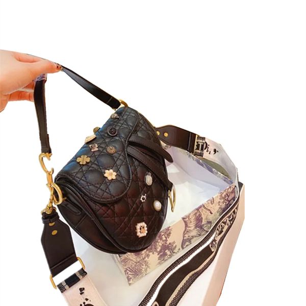 

bag women new saddle portable diagonal cross fashionable and trendy