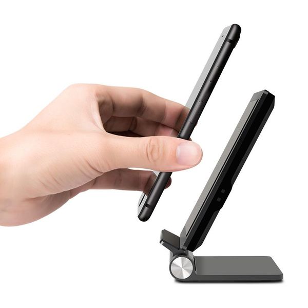 

portable wireless charger stand provides 5w/7.5w/10w fast charging mode. cell phone mounts & holders