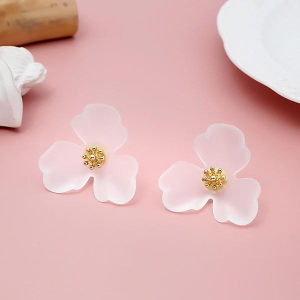 

stud 2021 trend korean fashion cute white flower earrings for women kawaii simple statement woman earring geometric pair jewelry, Golden;silver