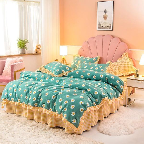 

thick brushed four-pieces bed skirt lace quilt cover small fresh girls bedding sheets pillowcase sets