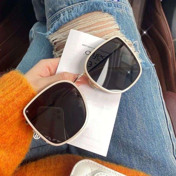 

sunglasses yj1330 fashion luxury men and women glasses ladies classic hd polarized lenses, White;black