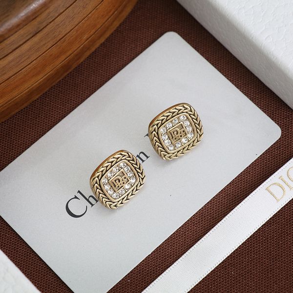 

70% off high-quality jewelry family square letter for 2021 new di women's diamond earrings and earrings, Golden