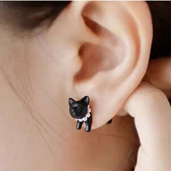 

korea harajuku style super cute fashion three-dimensional pearl animal little leopard cat puncture earrings and earrings