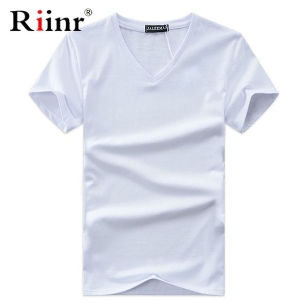 Manga curta camiseta Tops masculinos Tees V Neck Slim Fit T-shirt Homens Casual Verão Tshirt Camisetas Plus Size S-5XL 210716