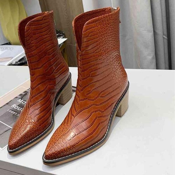 

boots crocodile pattern ankle women pointed toe back zipper square heels genuine leather 2021 female shoe, Black