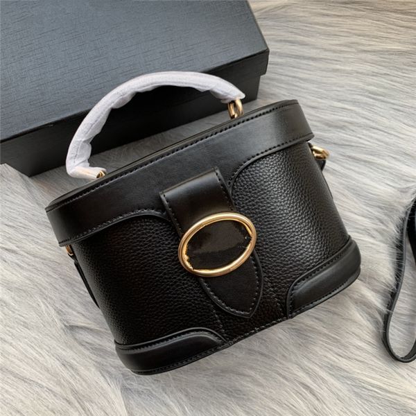 

2021 cosmetic bag portable fashion flip lock one shoulder george bag messenger luxuryss designerss yw