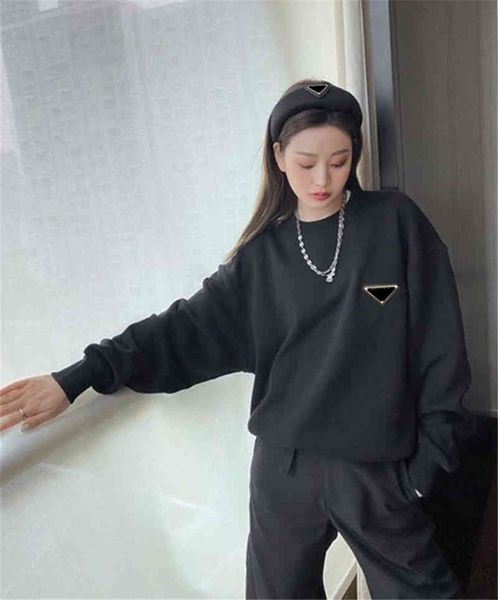 

women hoodie budge letters prined long sleeves shirts spring winter terry sweater round neck hoodies, Black
