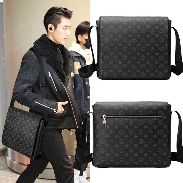 

handbag men's bag 2021 fashion chessboard lattice old flower single shoulder large capacity flip leisure messenger, Black;red