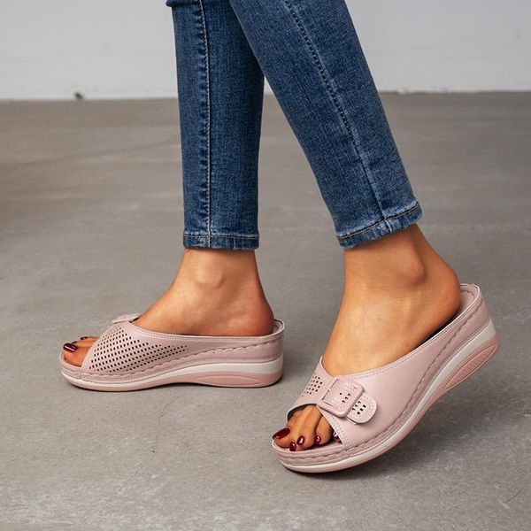 

slippers women's sandals wear flat-bottomed fashion in 2021 summer are low-heeled thick-heeled mueller shoes, Black