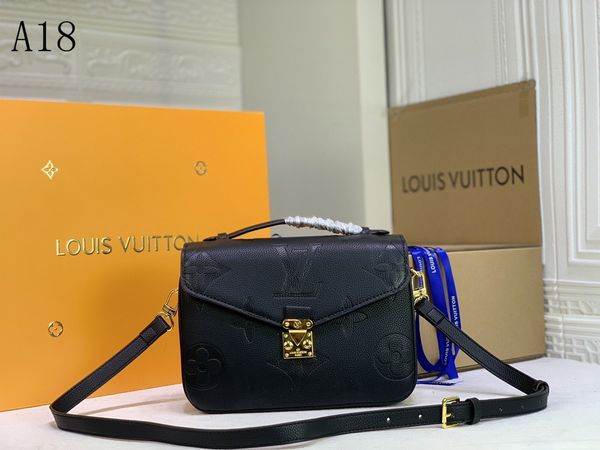 

2021 men's classic three-in-one messenger bag mother and child bag for single use, leather luxury goods with gift box