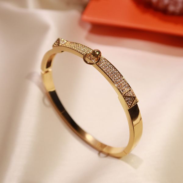 

popular brand s925 silver plated belt bracelet, zircon inlaid with gold plated 18k, fashionable and luxurious, prom women's bracelet, Black