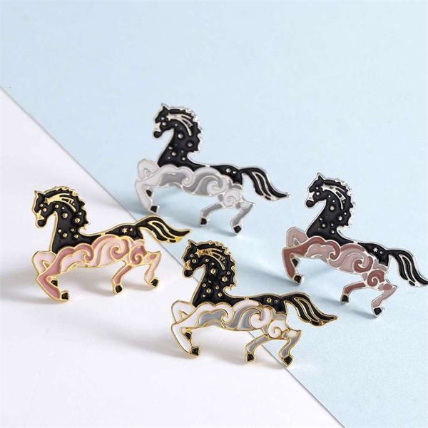 

animal horse gutta percha colored brooch pin jewelry yiwu jewelry, Gray