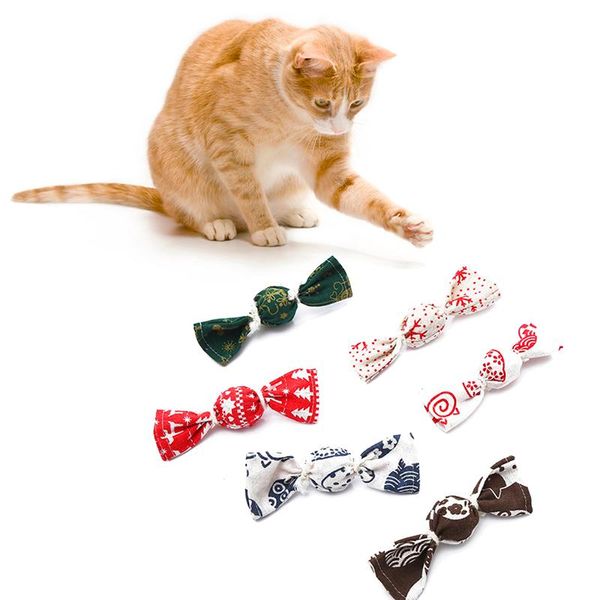 

cat toys funny catnip teeth grinding bite toy interactive plush candy shape pet kitten chewing supplies