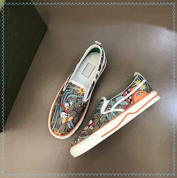 

2021s classic women men casual flats shoes breathable fashion outdoor couples canvas unisex, Red;white