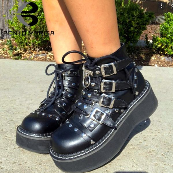 Punk platformu takozlar fermuar kalp metal ayak bileği çizmeler Gotik toka dikiş serin sokak tıknaz motosiklet botları