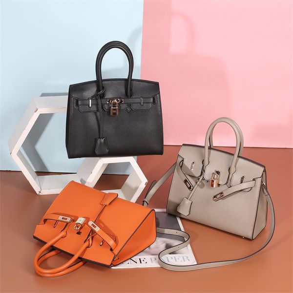 

kangaroo kelly large capacity bag for women