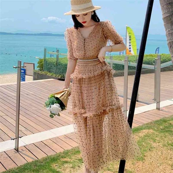 

runway summer v-neck short sleeve polka dot mesh dresses for women vintage elegant high waist holiday midi dress vestidos 210519, Black;gray