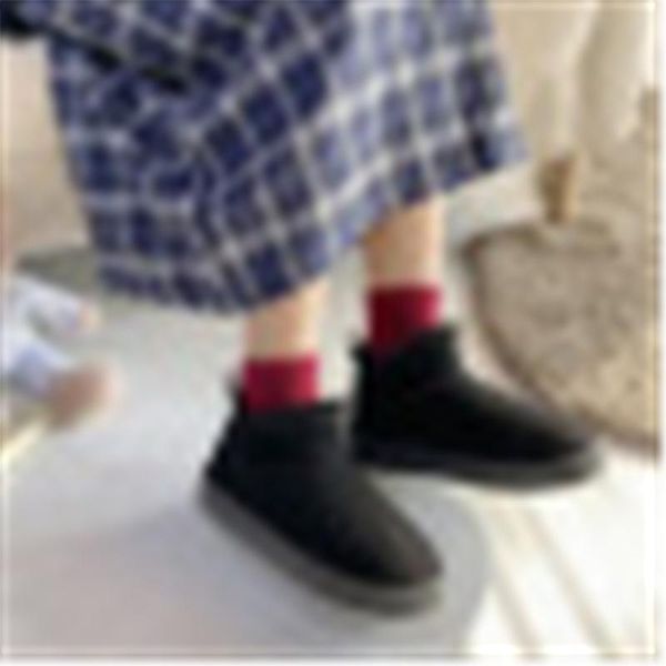 

boots 2021 autumn and winter cotton shoes warm thick women's short tube casual all-match flat snow, Black