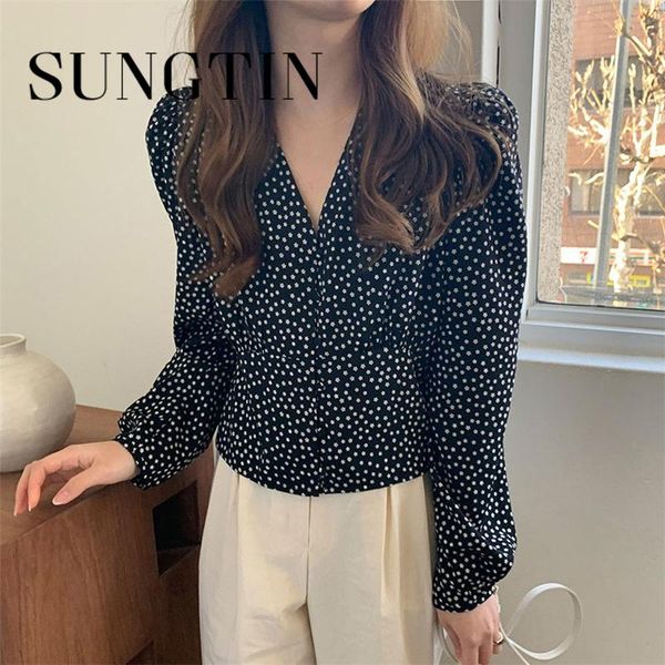 

women's blouses & shirts sungtin v neck romance vintage florals loose elegance summer women flower puff sleeeve office lady blouse kor, White